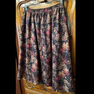 Vintage Velveteen Beautiful Floral Skirt L/XL
